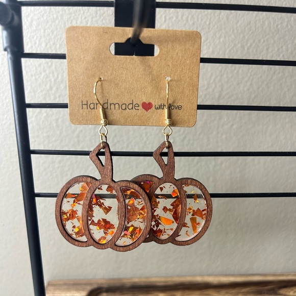 Jewelry - Boho Chic Gorgeous Fall Thanksgiving Pumpkin Dangly Earrings Shiny Leaves NEW
